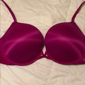 Victoria’s Secret Very Sexy Push-up 34DD